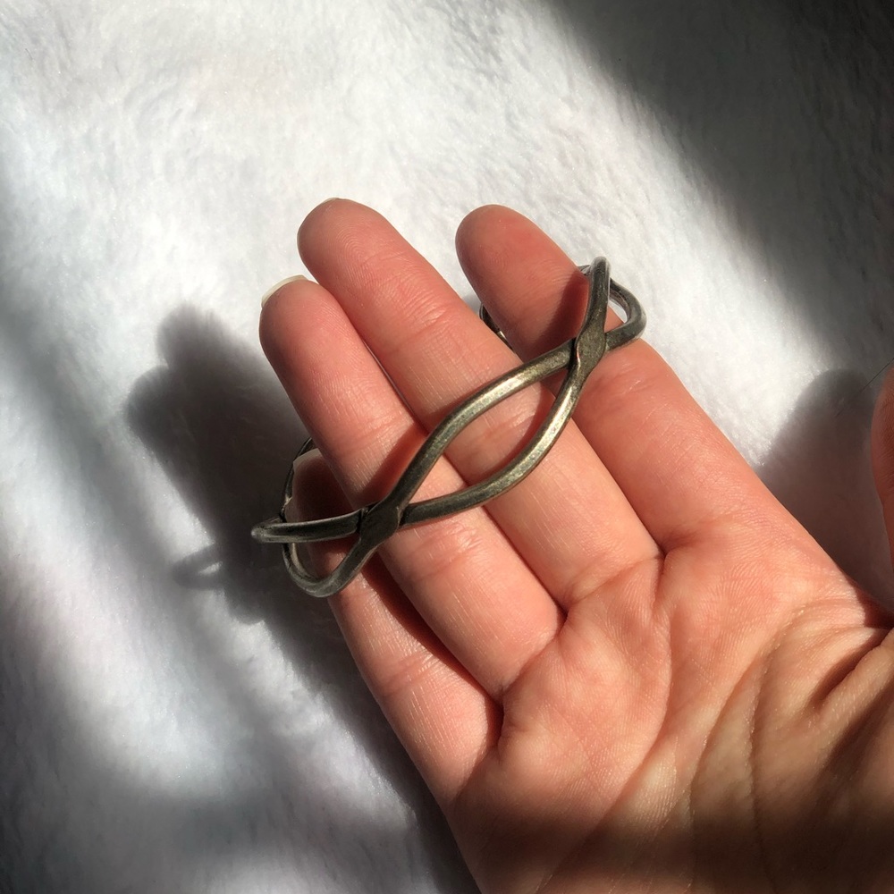 AMERICAN EAGLE Silver Bangle